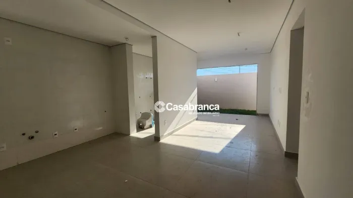 Apartamento garden com 03 quartos à venda no Jardim Vera Cruz em Sorocaba/SP.