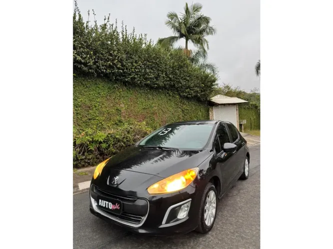 Peugeot 308 Allure 1.6 Flex 16V 5P Mec. 2013