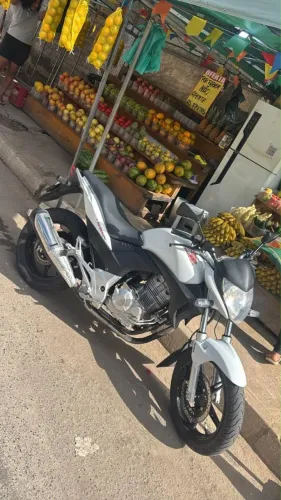 CB 300R  R$10.999 OPORTUNIDADE NOVÍSSIMA 