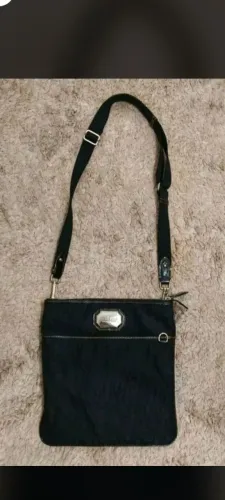 Bolsa Victor Hugo preta
