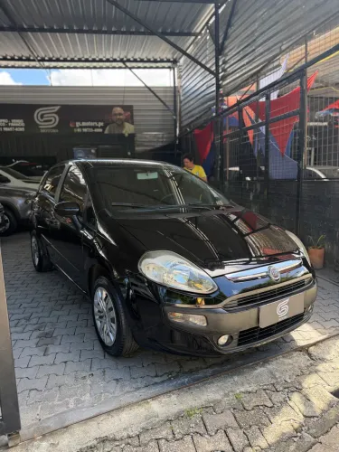 Fiat Punto Attractive 1.4 Fire Flex 8V 5P 2015