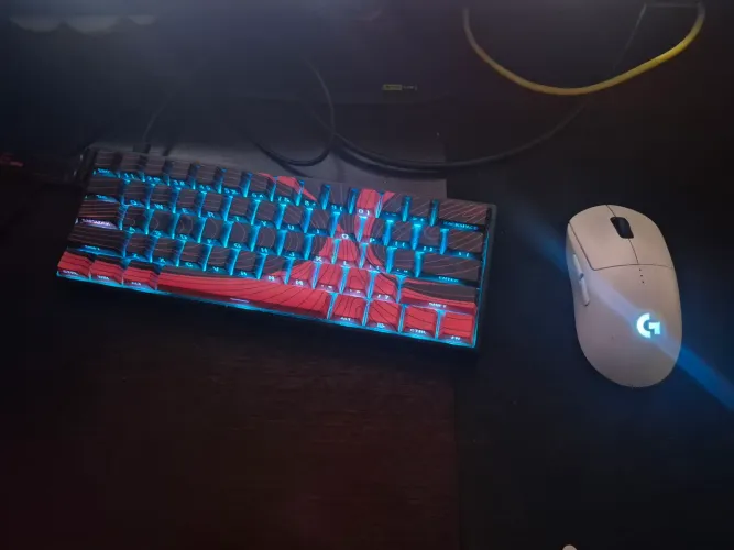 Teclado e mouse gamer