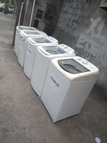 3 máquinas de lavar roupa Eletrolux e 2 consul