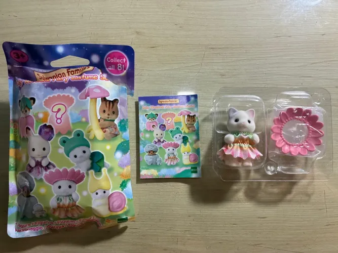 Vendo/troco gatinha blind bag Sylvanian Families