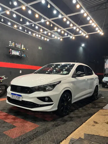 Fiat Cronos HGT 1.8 16V Flex Aut. 2021
