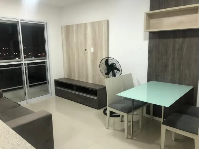 Imóvel p/ aluguel com 66 m2 com 2 quartos, Cond Brisas Jóquei, bairro Jóquei - Teresina -