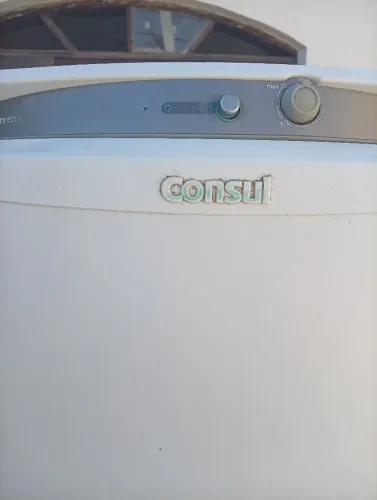 Freezer vertical Consul 246l 220v