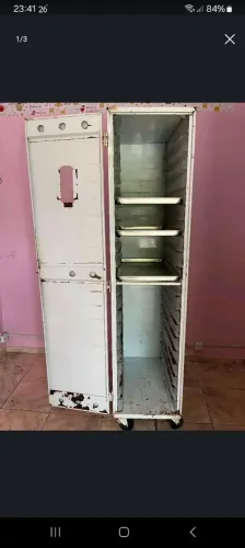 Vendo Armário para padaria