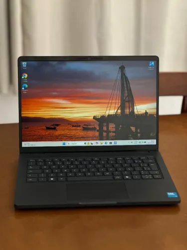 Notebook Dell Pro 14