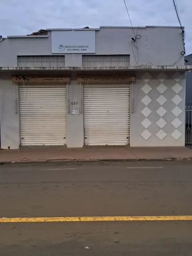 Salão na  Rua Araguaia em Londrina