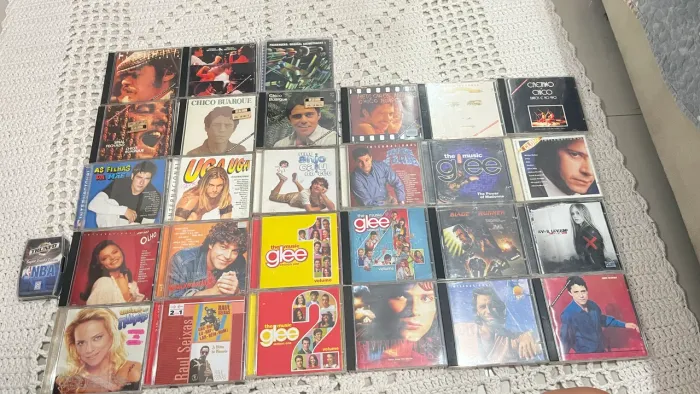 CDs (Glee/Chico Buarque/ etc)- 5 por 59