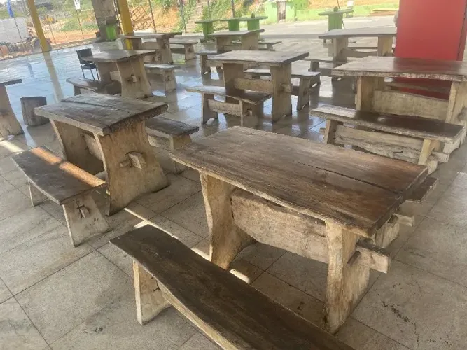 mesa de madeira