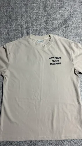 camiseta not from paris madame