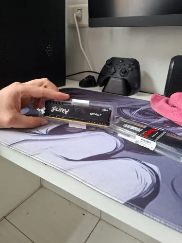 RAM DDR4 3200MHZ 8+8GB (16)