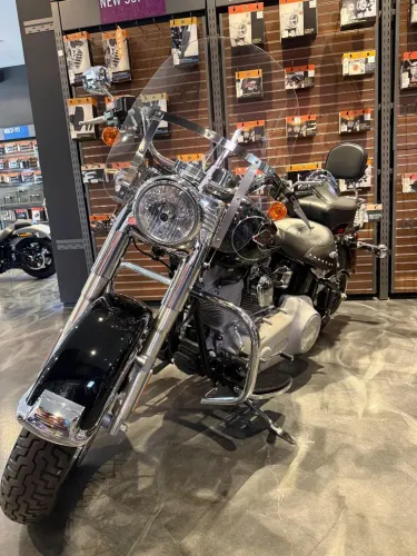 Harley Davidson Heritage Softail