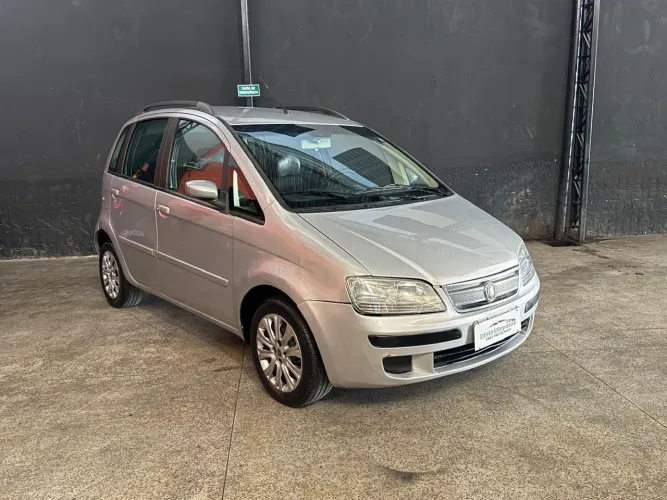 Fiat Idea ELX 1.4 MPI Fire Flex 8V 5P 2006