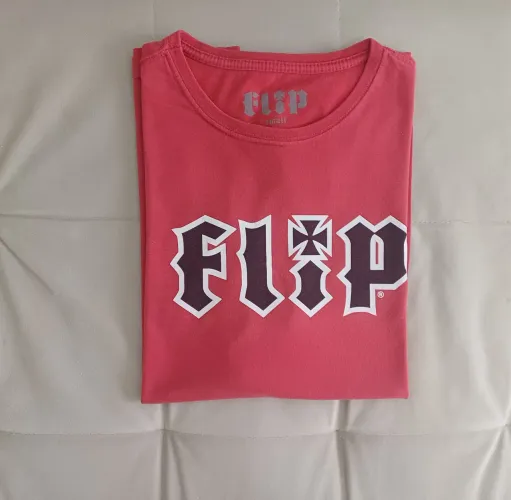 Camiseta infantil Flip tam 12 anos