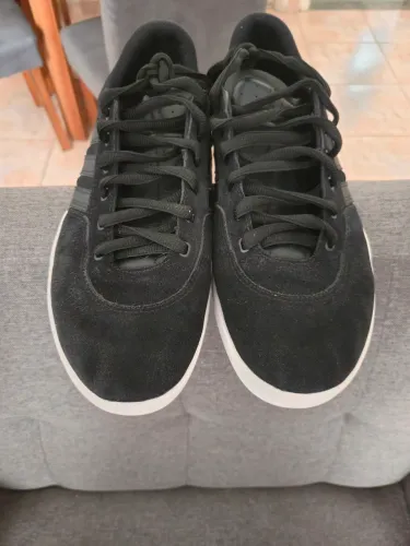 tenis adidas city cup 42 preto suede - vendido apenas no EUA
