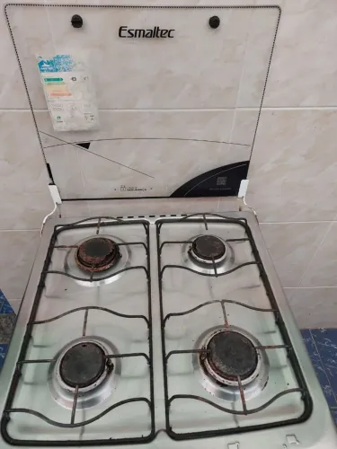 Vendo fogão 4 bocas