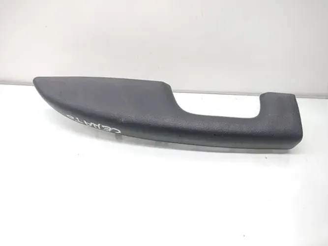 Acabamento Puxador Porta Kia Cerato 2005