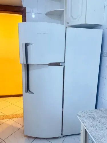 Geladeira Brastemp clean frost free 352l