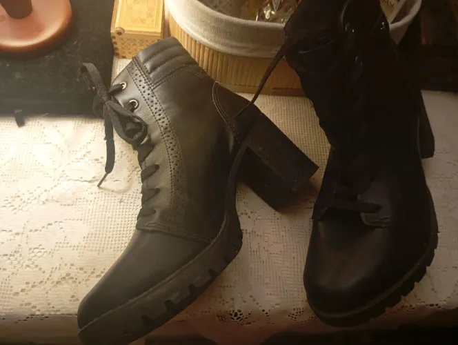 Coturno Feminino Preto