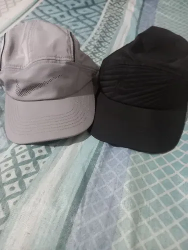 Boné da Nike zero 100 leva os 2