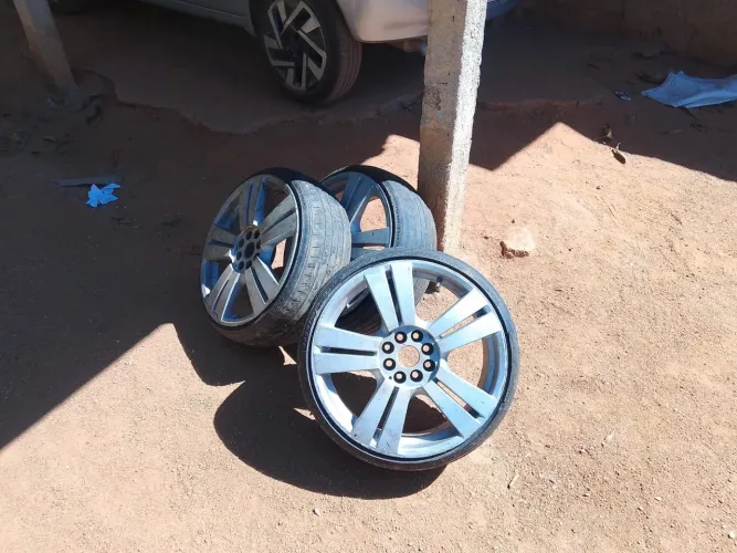 Roda 17 multífuro