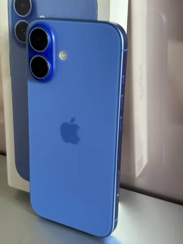 IPHONE 16