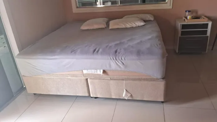 Vendo cama box super king