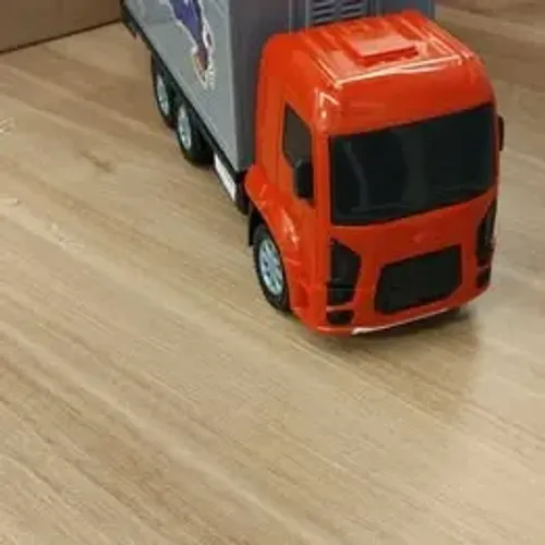 Miniatura de caminhão baú Volkswagen Constelation
