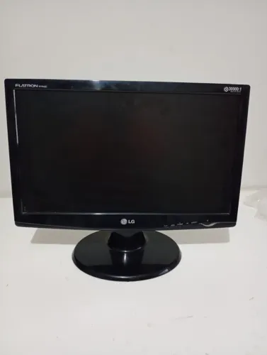 MONITOR LG   18,5 POLEGADAS