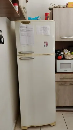 Geladeira pra consertar