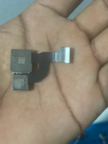 Câmera traseira do iPhone 12