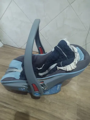 Bebê conforto Cosco Reverse azul