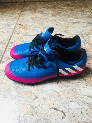 Chuteira Society adidas Messi 16.3 