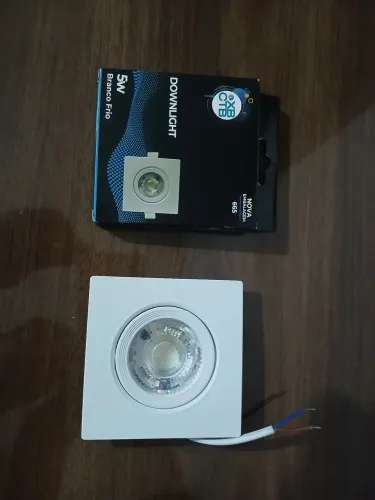 Spot LED 5W Branco Frio de embutir