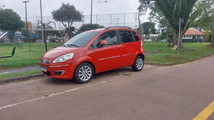 Fiat Idea Essence Dualogic 1.6 Flex 16V 5P 2014