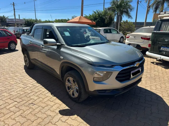 Chevrolet Montana 1.2 Turbo Flex 12V 4P Mec. 2024