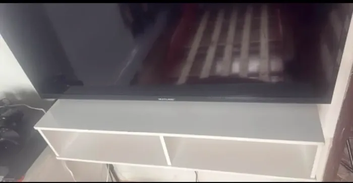Painel tv mdf branco pra tv até 43?