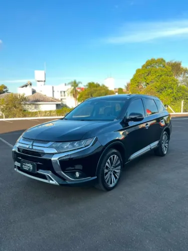 Mitsubishi Outlander HPE-S 2.2 Diesel 4X4 Aut. 2019