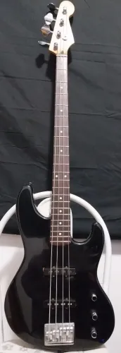 Baixo fender jazz bass plus 1994..USA