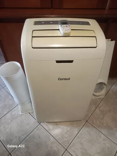 Ar Condicionado portatil , Consul - 12 mil BTUs .