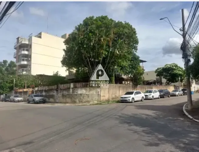 Área Nobre no Centro de Nova Iguaçu | 1.120 m² para Grandes Empreendimentos
