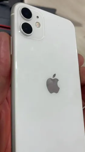 iPhone 11 Apple 64GB Branco - IMPECÁVEL