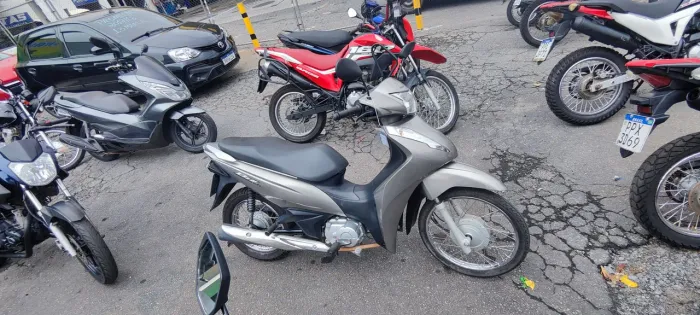 HONDA BIZ 110i CINZA 2024 Shalon veículos Cariacica