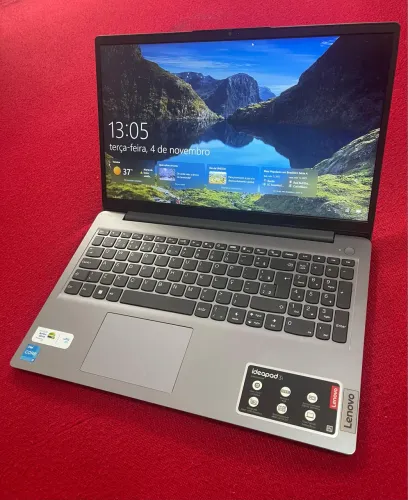 NOTEBOOK LENOVO I3 11G SEMI NOVO,04GB RAM,SSD 256GB,GHZ 4.10,IDEAL PRA TRABALHO E ESTUDO