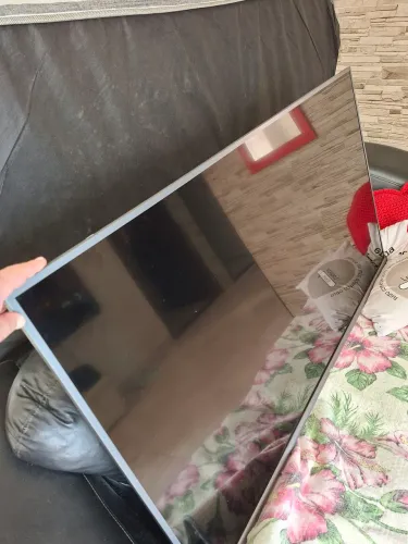TV TCL 55 Pol Smart (retirar peças)