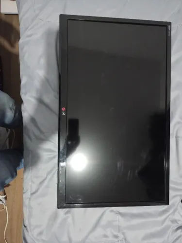 Televisão LG 32 "NÃO É SMART"