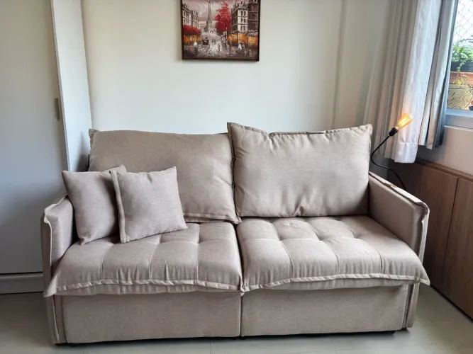 Sofá Cama Retrátil 3 lugares Solomons Linho Bege 180 cm *APENAS 3 MESES DE USO*